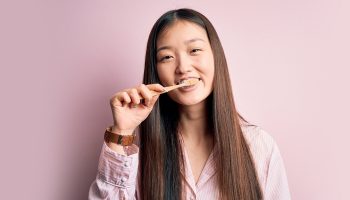 How to Choose a Suitable Toothbrush and Toothpaste in Rutherford?